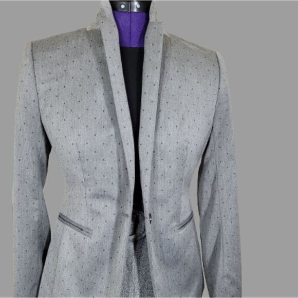 Banana Republic  - Picture 3 of 9